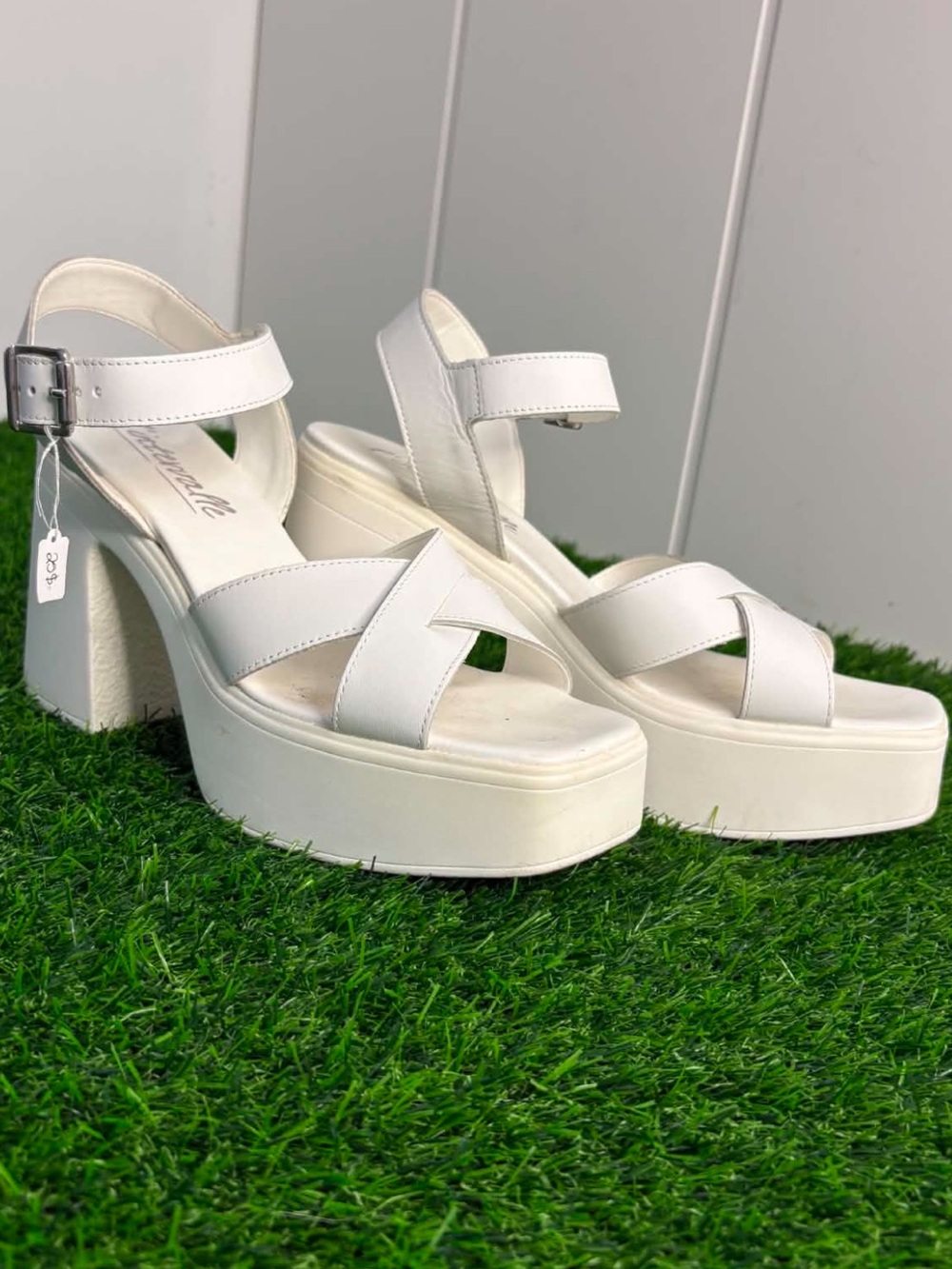L'INTERVALLE White Platform Block Heel Sandals with Ankle Strap